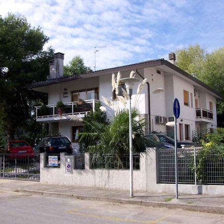 Apartments In Lignano 21662 Lignano Sabbiadoro Luaran gambar